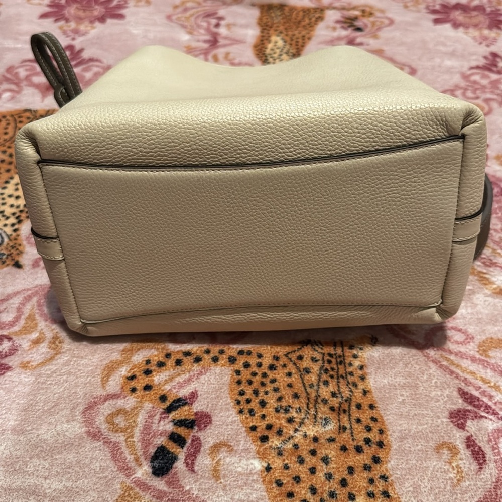 Kate Spade Hudson Pebbled Leather Shoulder Bag - Picture 5 of 10